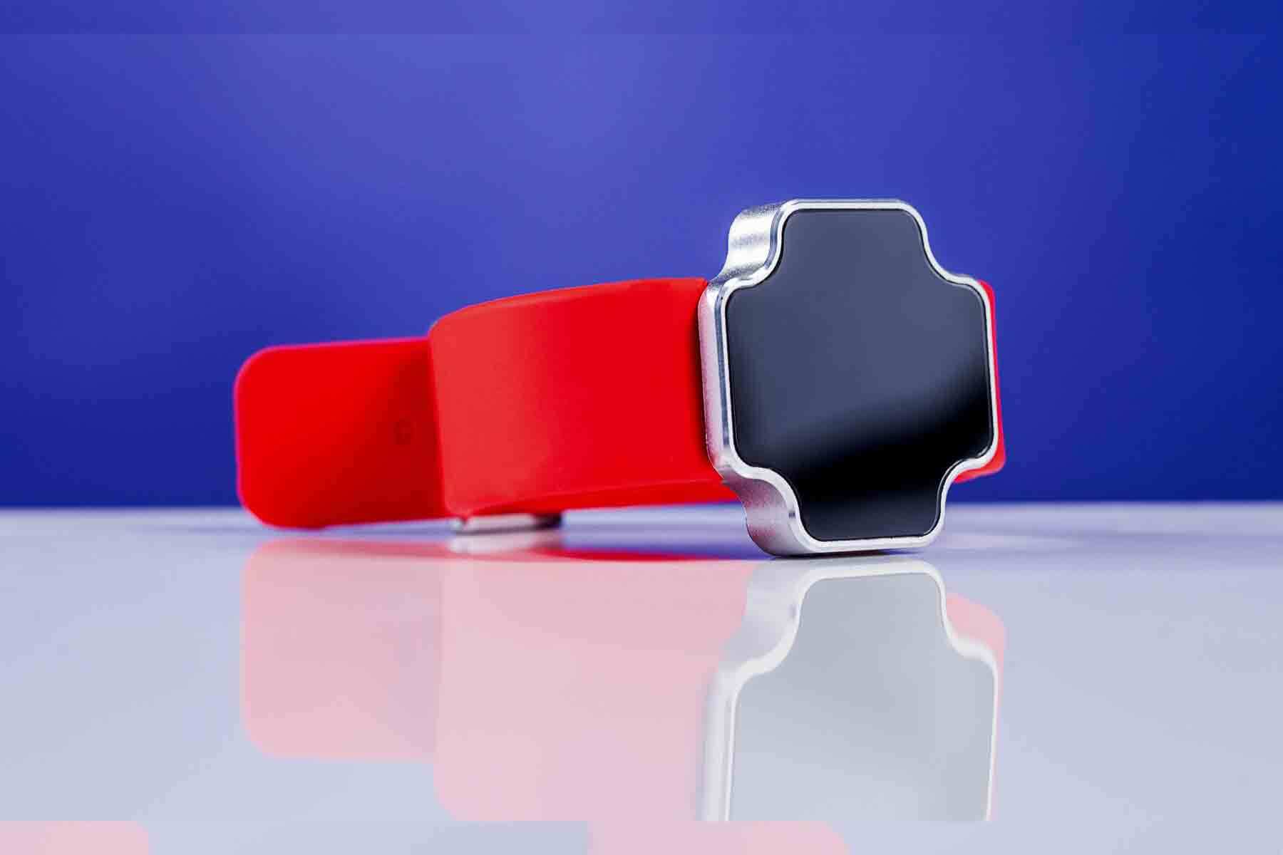 09 Black Watch - Image 2